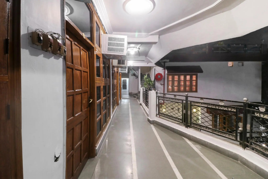 OYO Flagship 63412 Hotel Mayank Prince Chowk