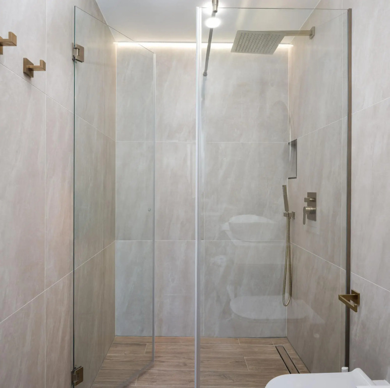 Le Premier Luxury Rooms