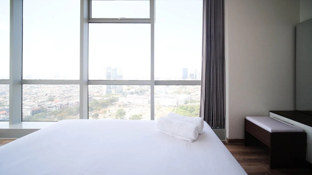 Minimalist With Beautiful View 2Br At Grand Sungkono Lagoon Apartment