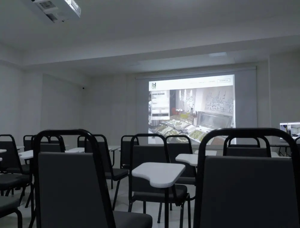 Life Hotel