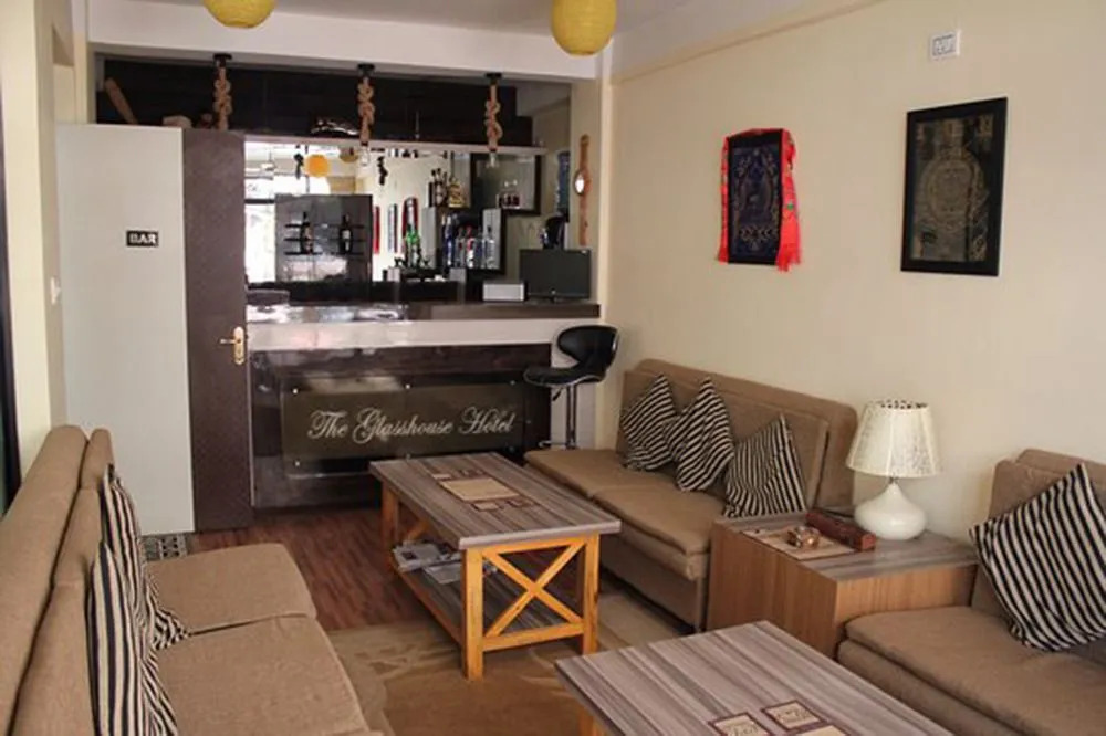 The Glasshouse Hotel & Hostel