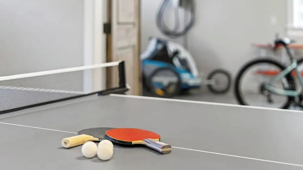 Mulligan Estate by Avantstay Sunriver Retreat + Hot Tub + Game Room + Bikes + Near Trails & Golf