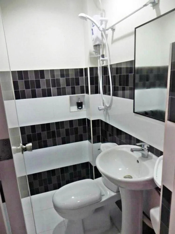 Sky Hotel