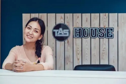 Tashouse