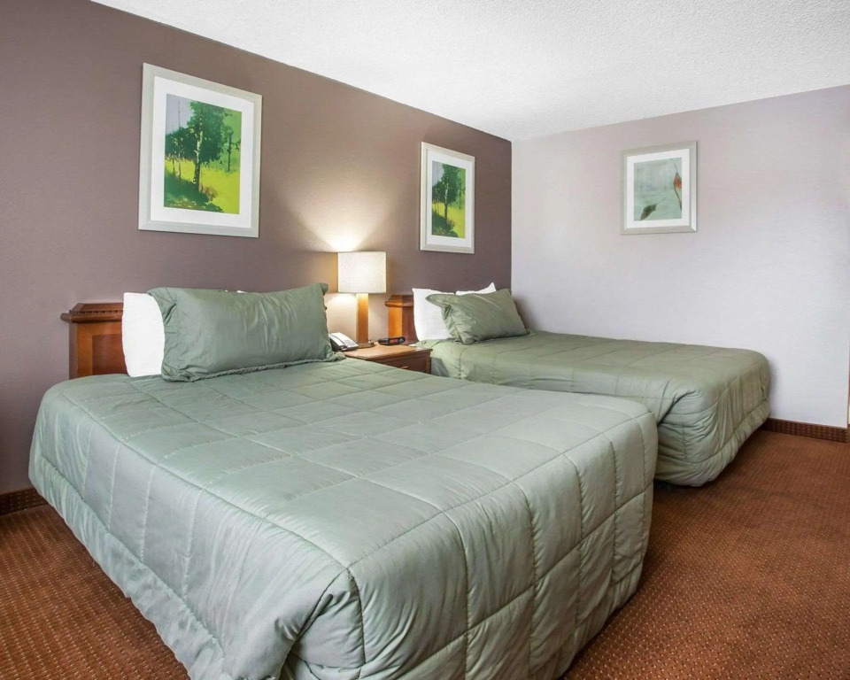 Okanogan Inn & Suites