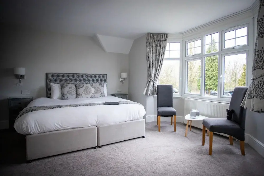 The Maple Manor Hotel