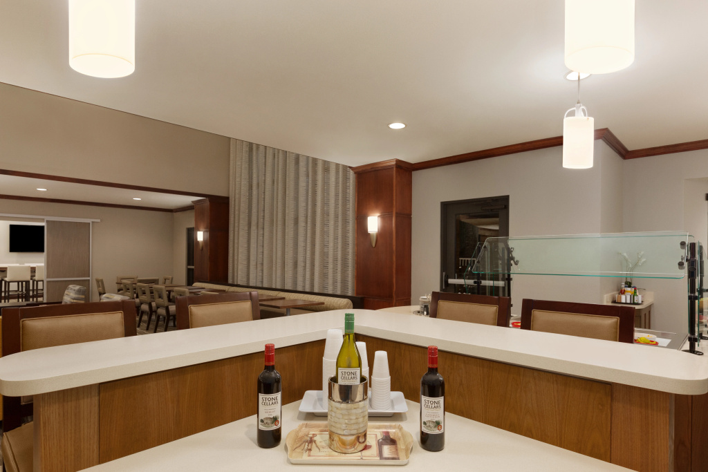 Staybridge Suites Tampa East- Brandon by IHG