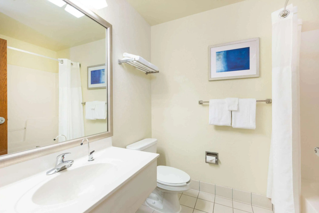 Baymont by Wyndham Des Moines Airport