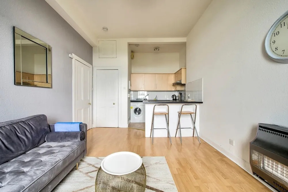 Homely 1Bdr Next To Holyrood Park