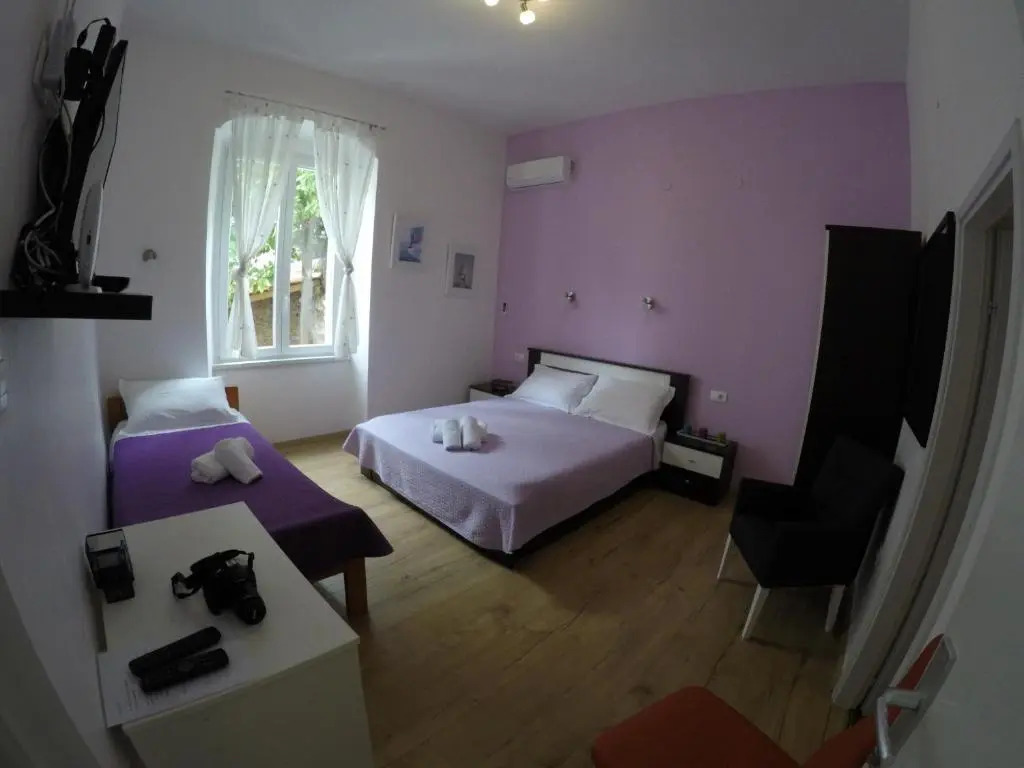 Rooms Gero