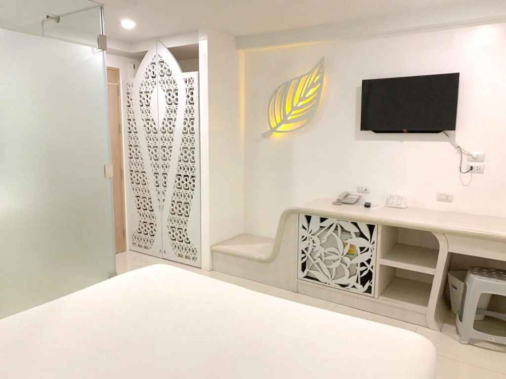 SnoozZotel