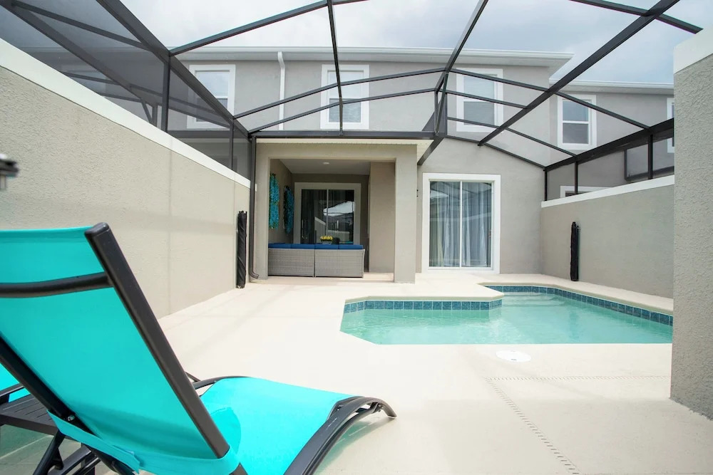 Gorgeous 4Bd w Pool Close to Disney Storey Lake 4289