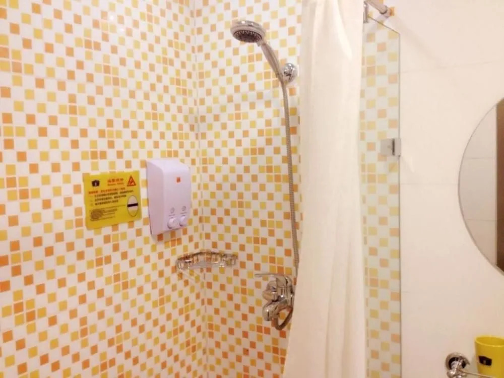 Home Inn Suzhou Road Pedestrian Branch
