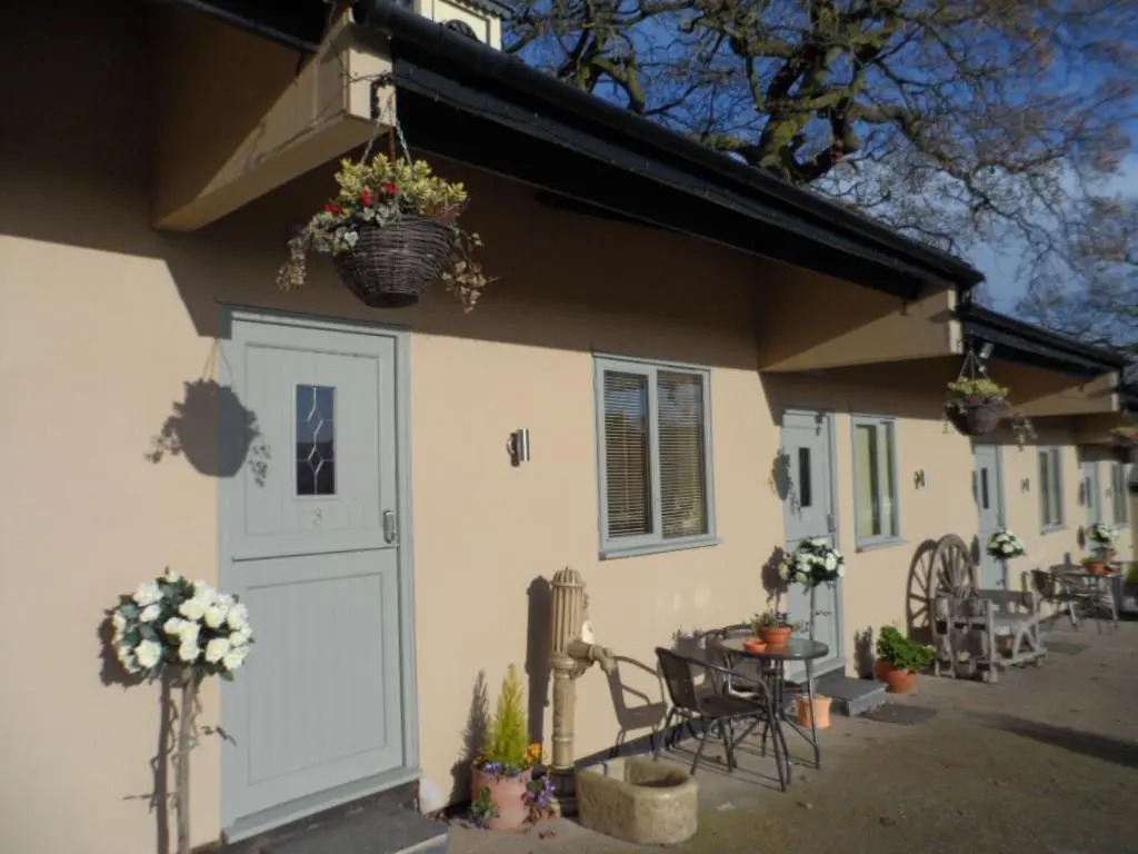 The Stables - Deer Park Farm