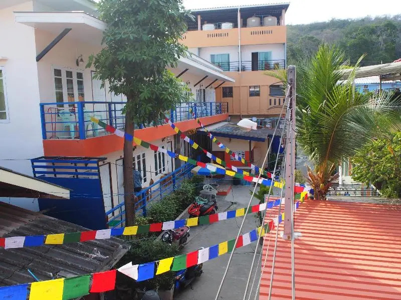 Samed Runa Village