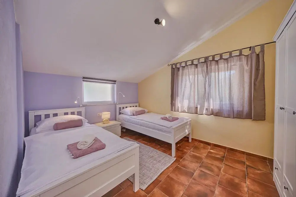 Anovi Holiday Homes by Litto - 5 Min Walk to Beach