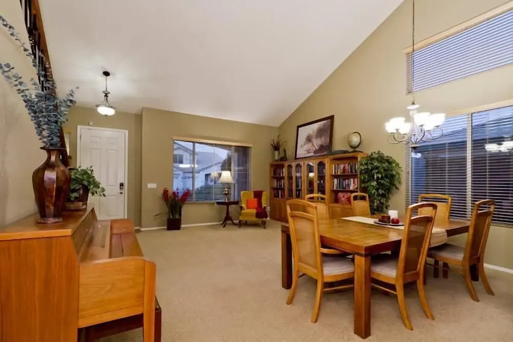 Peoria Desert Splendor By Signature Vacation Rentals