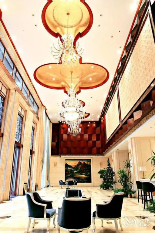 Xuanlong Apartment Hotel