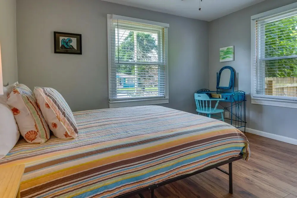 Charming Pensacola Vacation Rental - 3 Mi to Dtwn