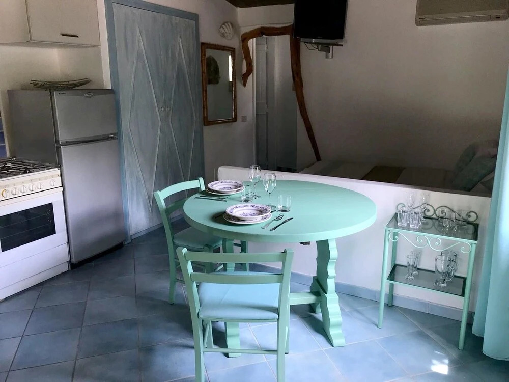 Studio in Olbia, With Pool Access, Enclosed Garden and Wifi - 2 km Fro