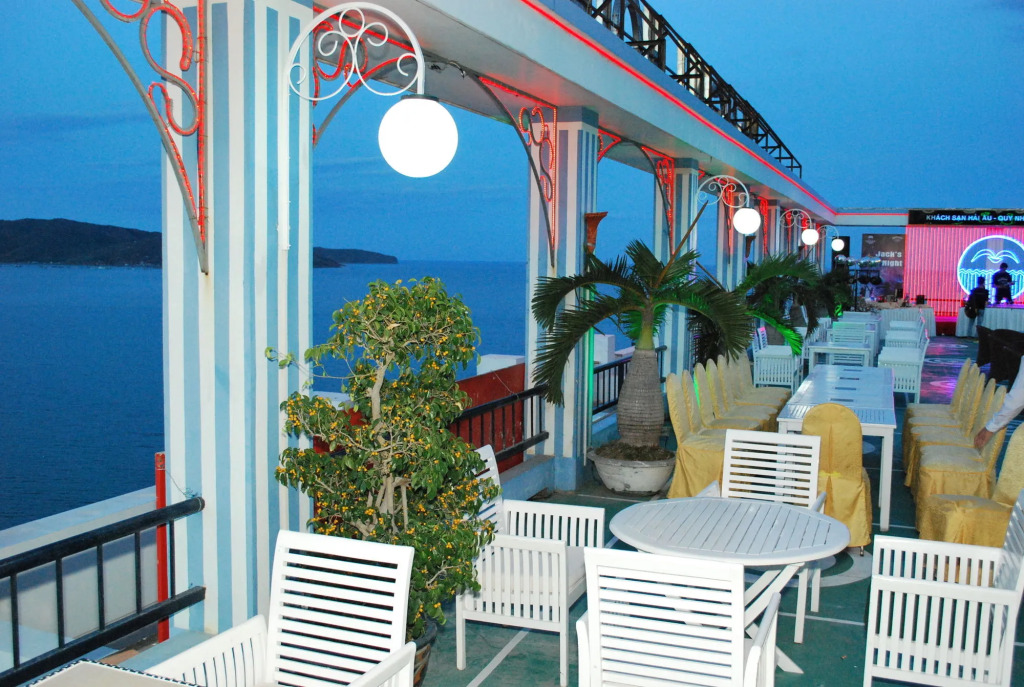 Seagull Hotel