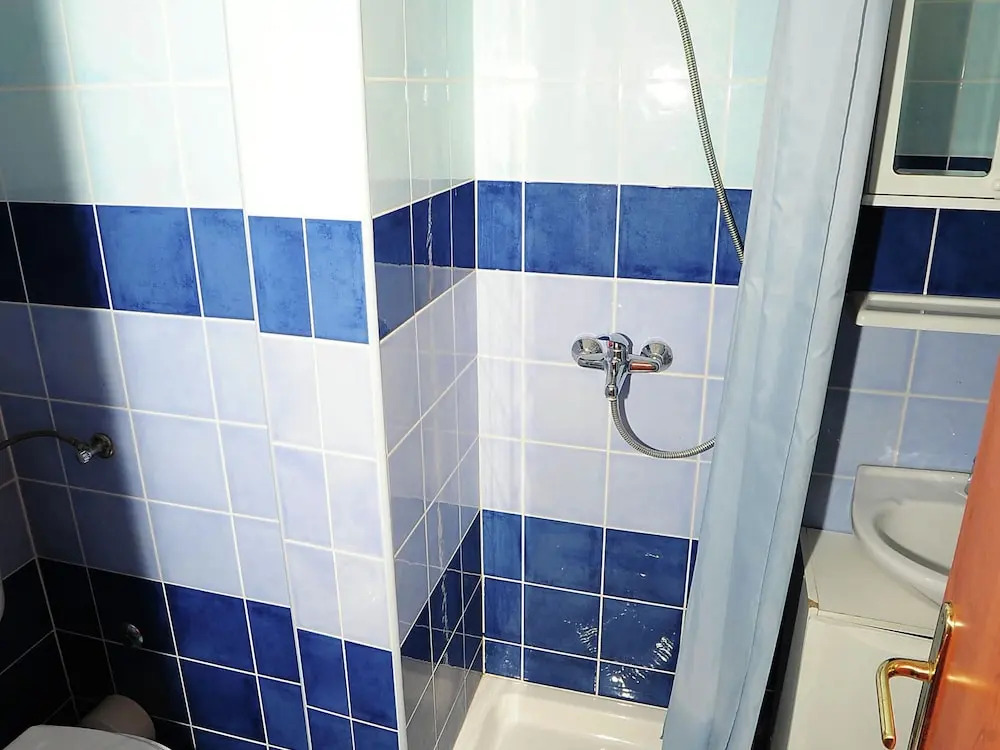 Colourful Apartment in Dalmatia With Furnished Balcony