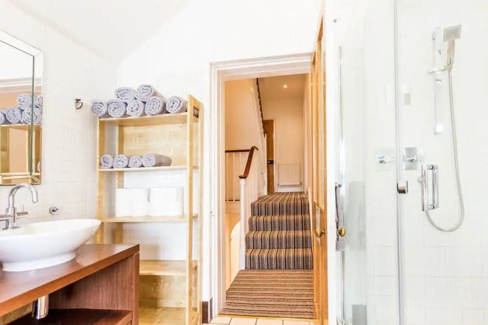 Beautifully Presented, 3 Bedroom Family Home