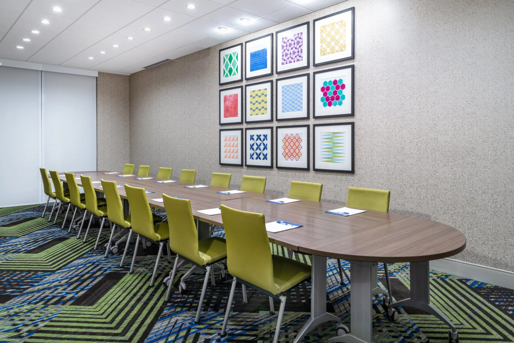 Holiday Inn Express & Suites - Colorado Springs South I-25 by IHG