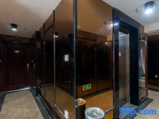 Qipanshan Business Hotel