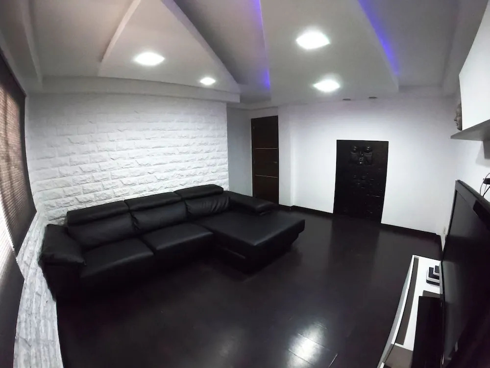 Buddha Apartment