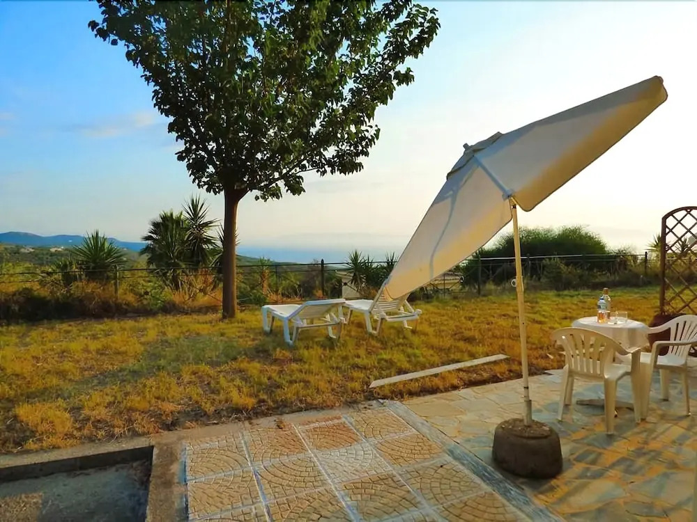 Studio With Garden/Seaview/3km To The Beach