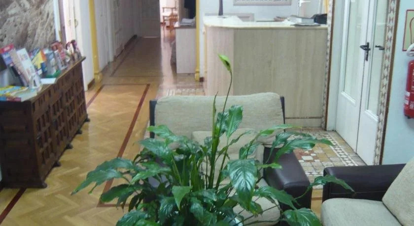 Hostal Triana