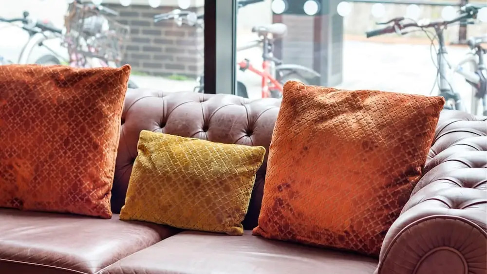 Comfortable and Convenient Studio