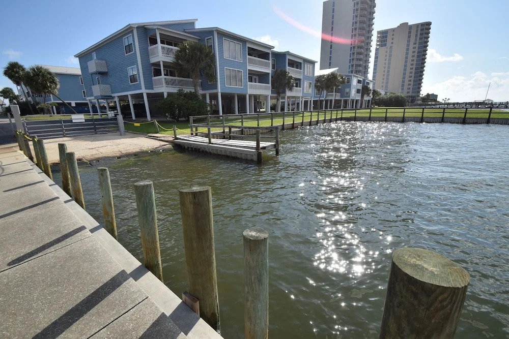 Sea Oats E104 2 Bedrooms 2 Bathrooms Condo