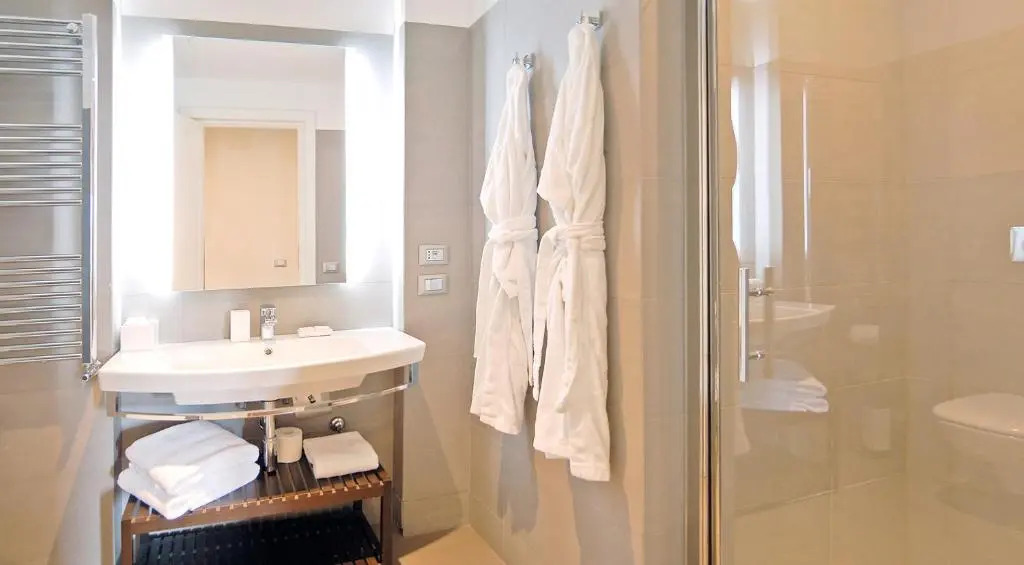 Adamas Luxury Suite