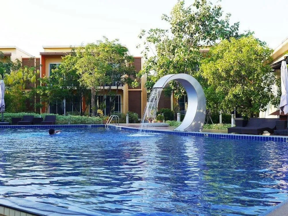 BANGKOK.GRAND.RESORT
