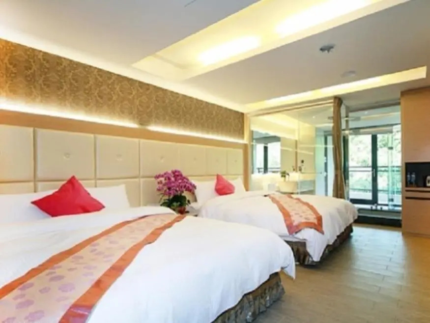 Shuian Lakeside Hotel II