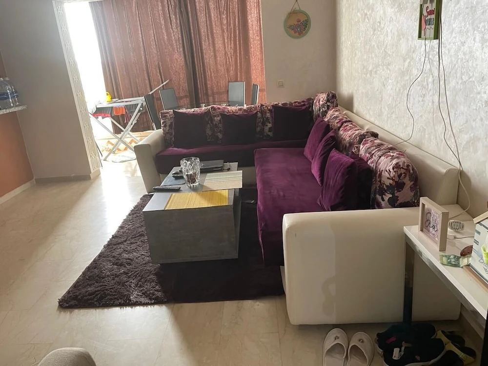 Apartment With Swimming Pool and sea a few Meters Away