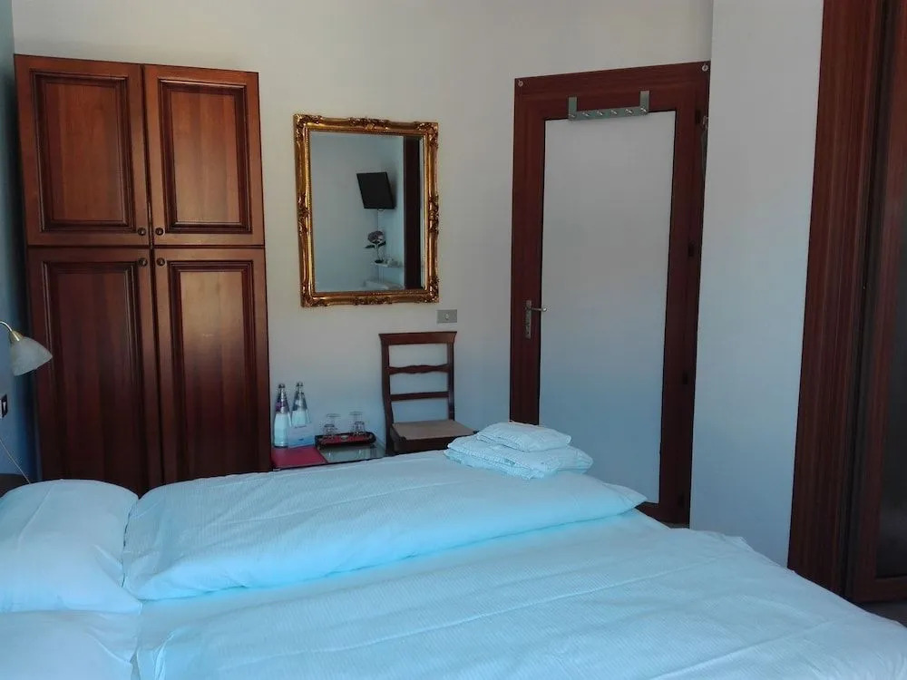 Residence Villa Margherita WITH POOL & HYDROMASSAGE