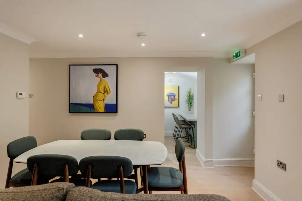 Meridian Place - yourapartment