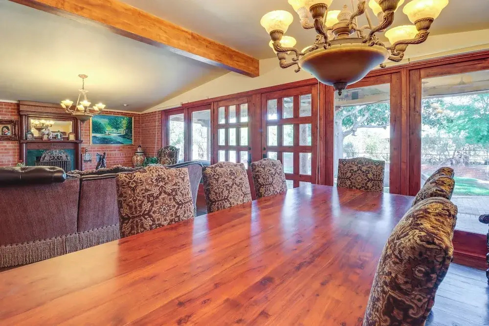 Home Near Sabino Canyon: Hot Tub & Swim Spa Access