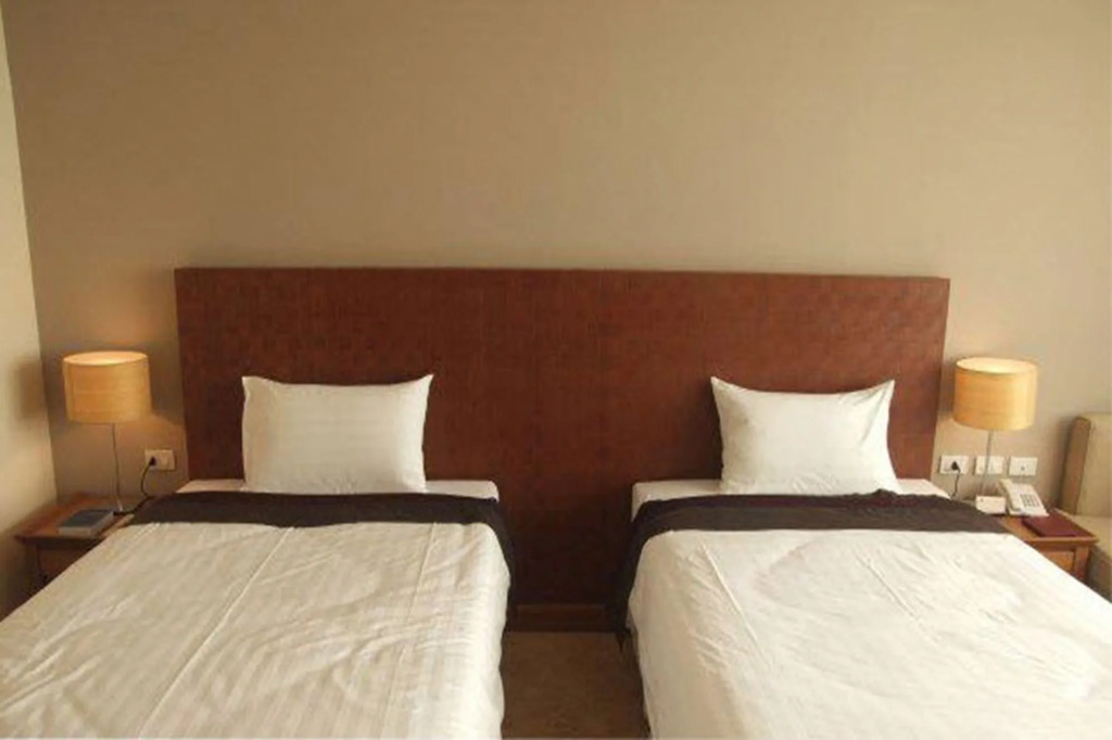 Sunee Grand Hotel and Convention Center