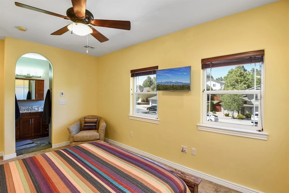 Ponderosa Pineview