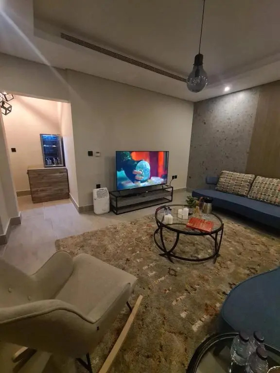 private chalet with pool شاليه فخم مع مسبح