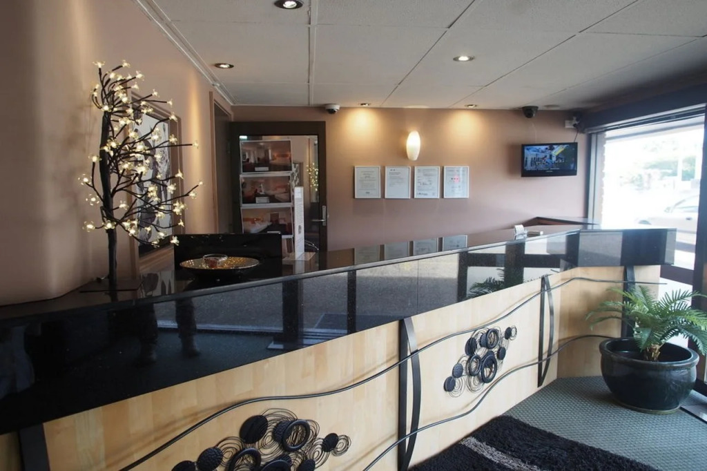 Garden Lodge Sydney Hotel