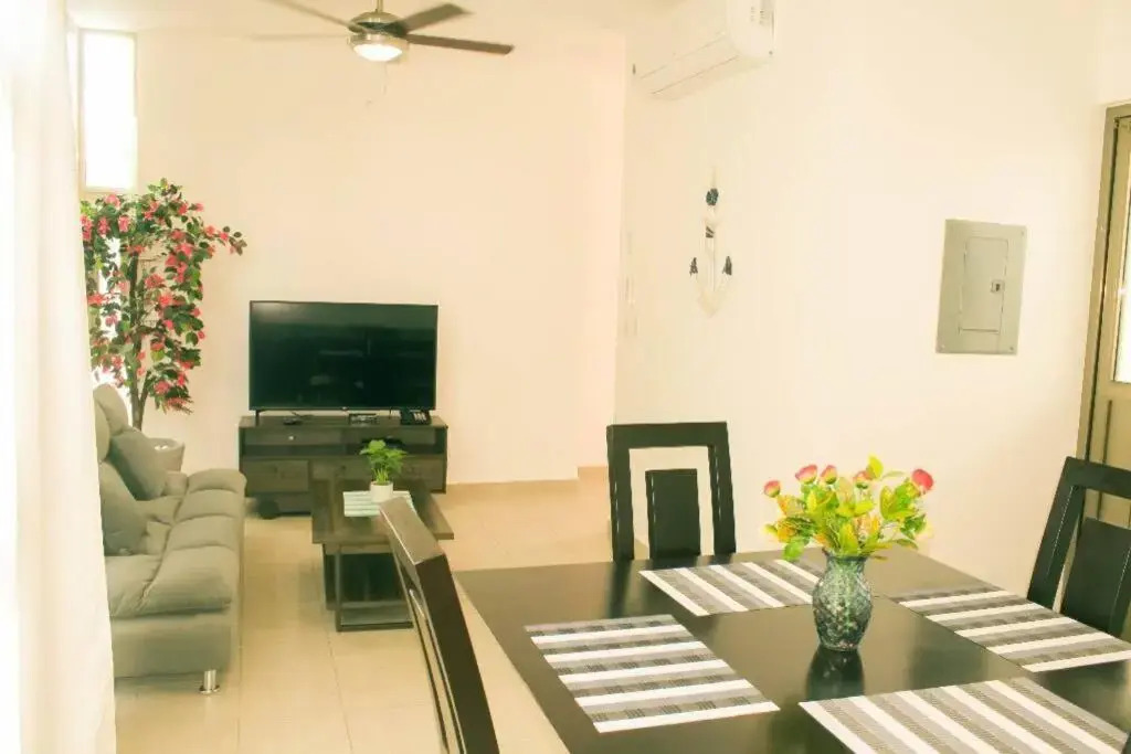 Hermoso departamento en la Avenida Colosio