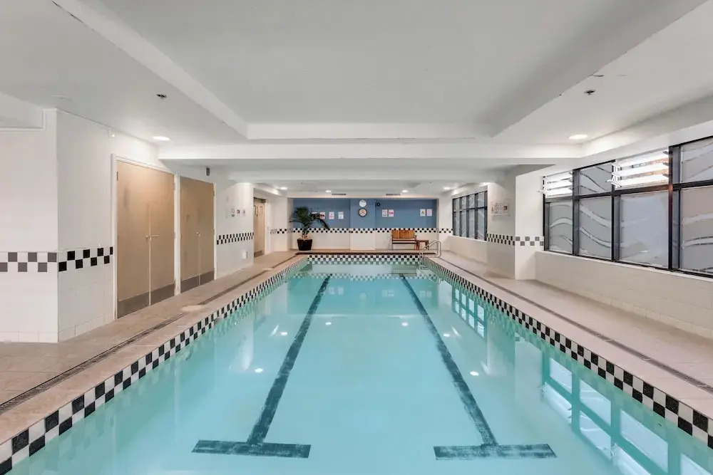 City Hideaway 1 BR Apt with Pool - Gym
