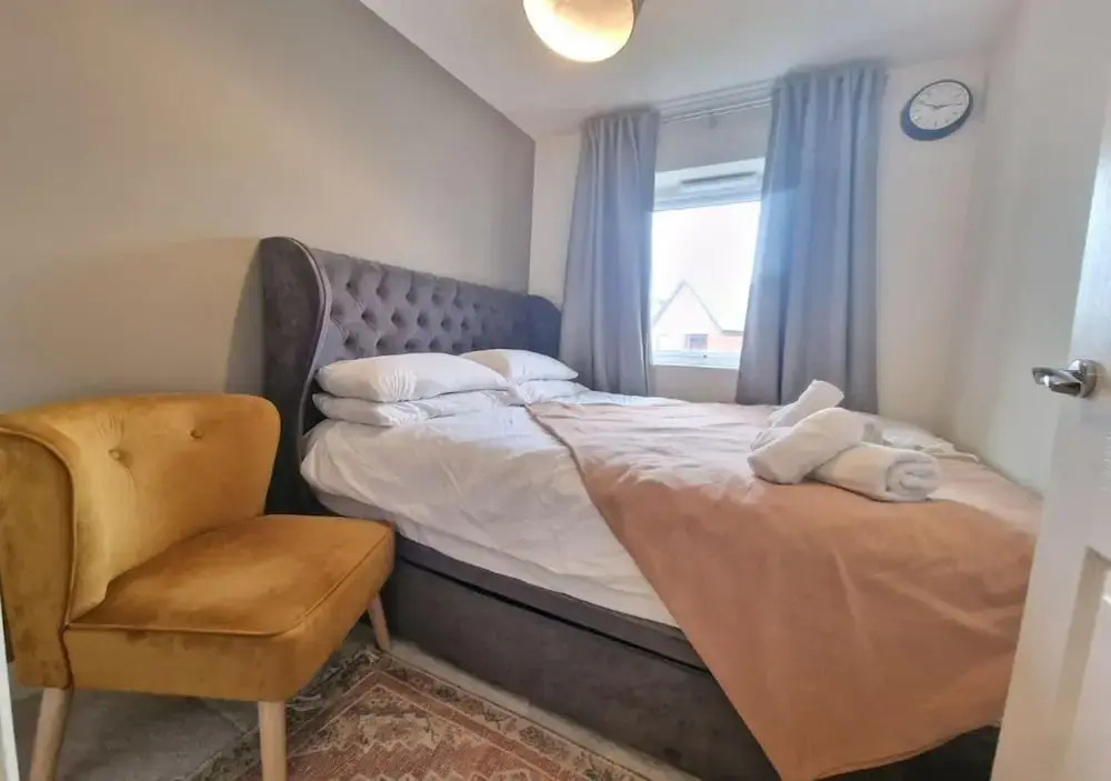 3bedroom Near Nec & Airport W/parking and Garden