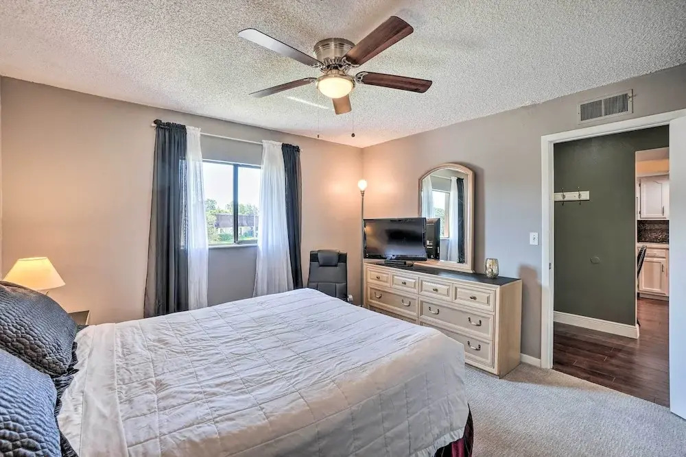 Waterside New Port Richey Condo w/ Pool Access!