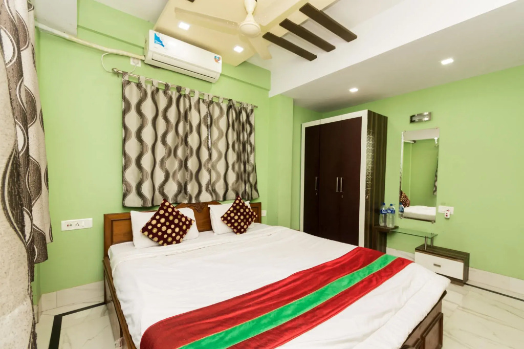 Green View Guest House By OYO Rooms
